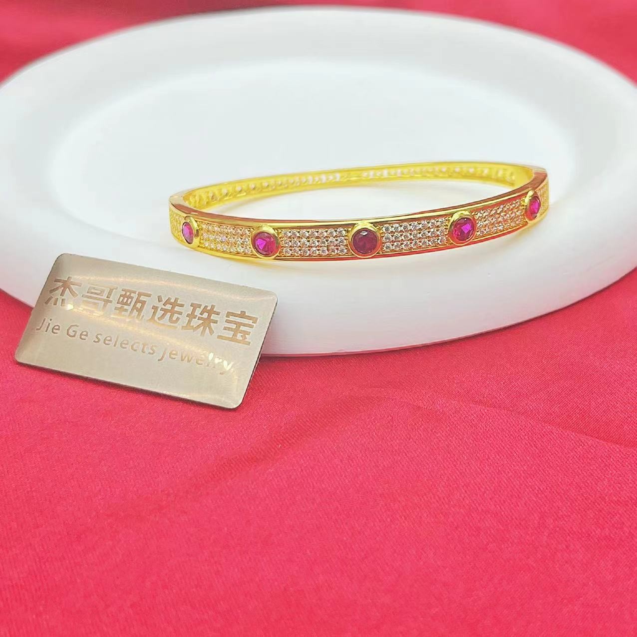 【顺丰包邮】高端传承名贵宝石鸽血红卡卡豪华手镯K516