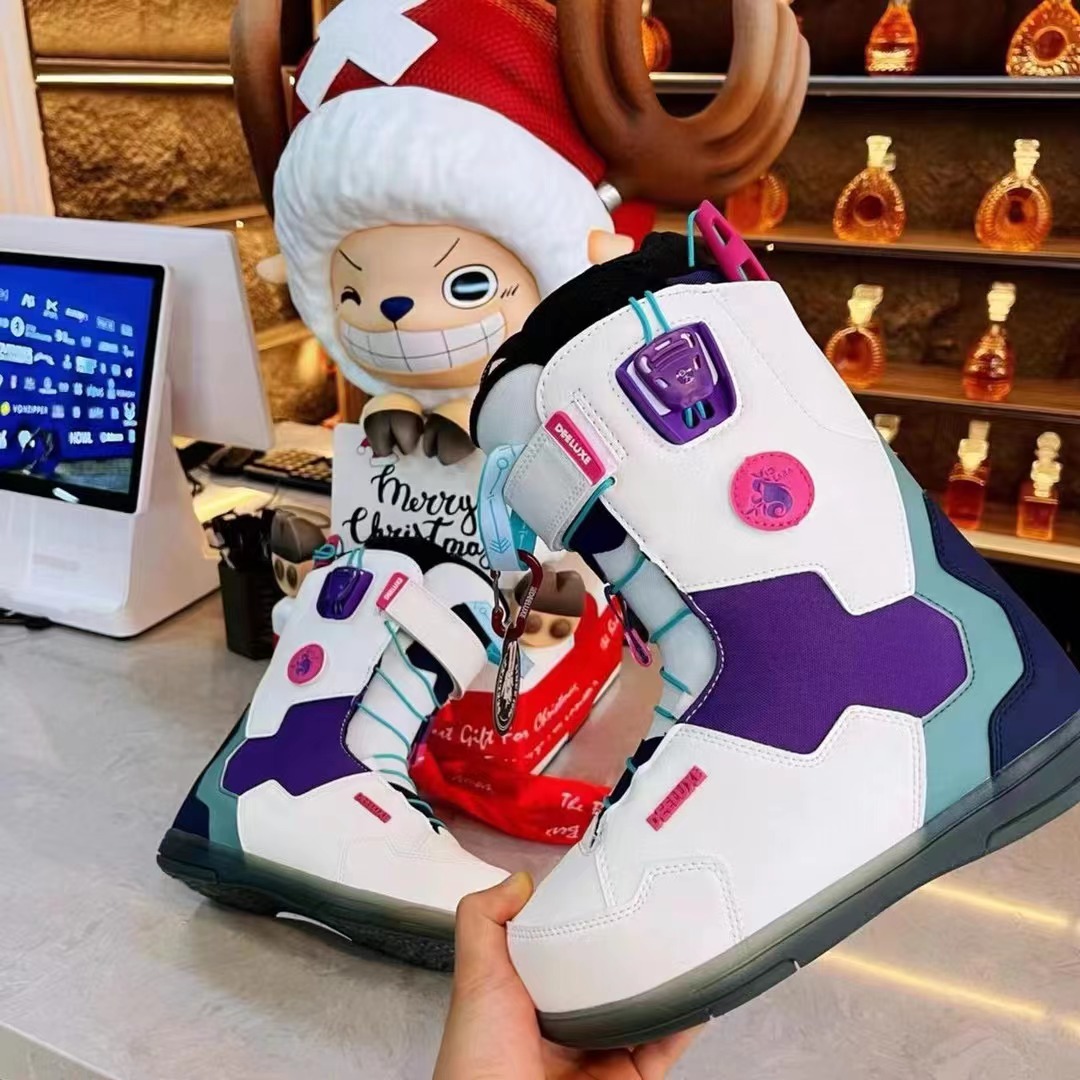 23新品DEELUXE进口单板滑雪鞋女白色ID LARA 自由式中国限定款