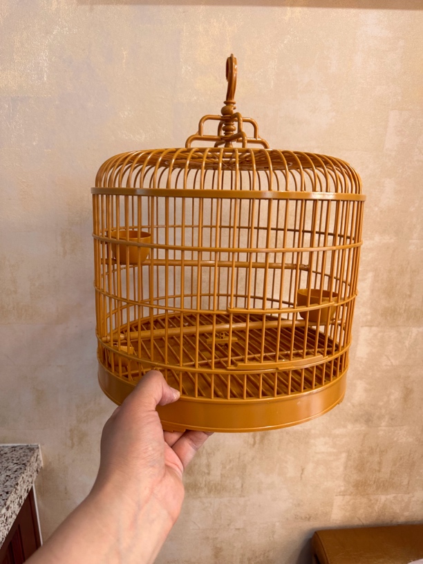 麻料黄雀金丝雀颠壳虎头凤ABS塑钢笼直径 29.5 厘米高度 25 厘米