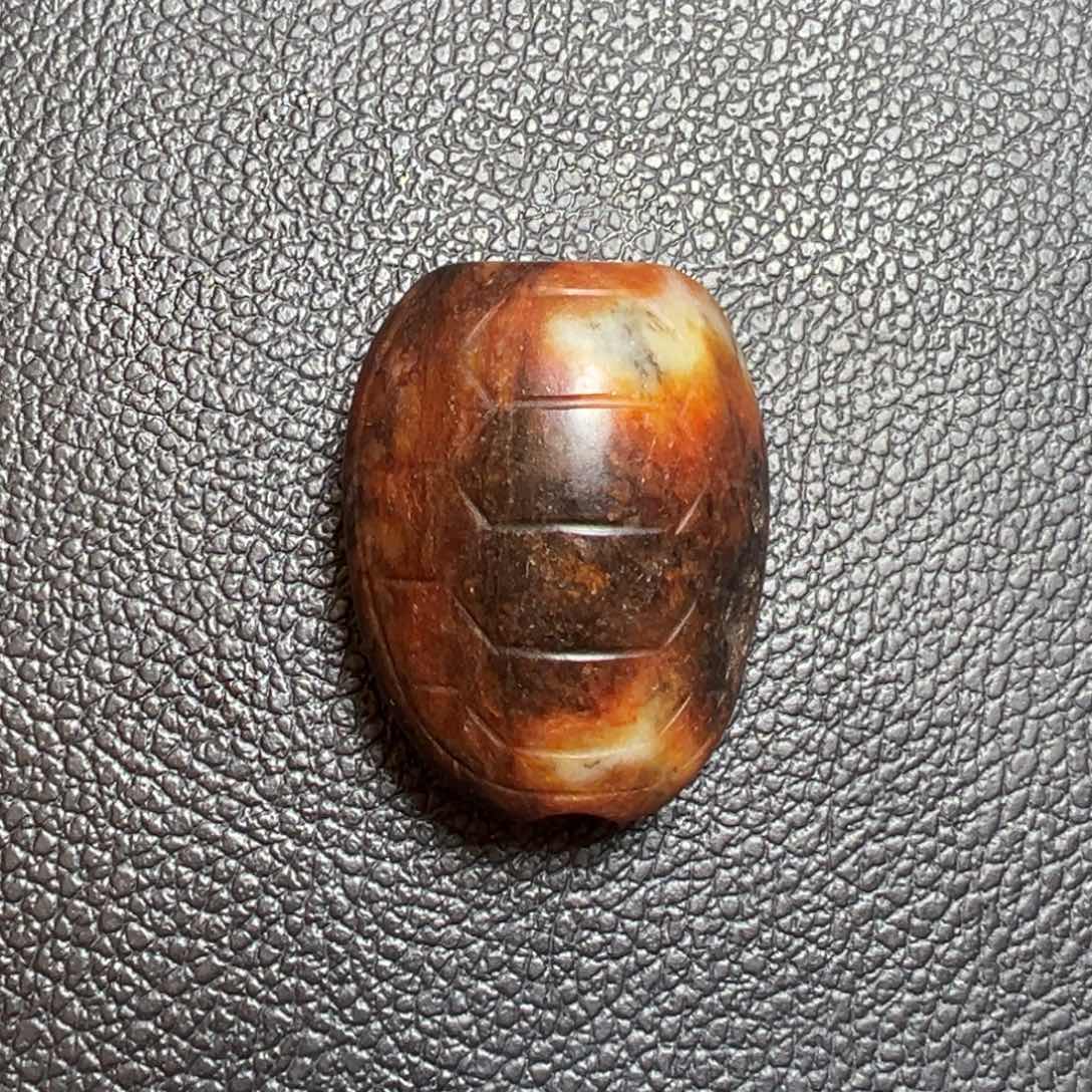 岫岩河磨玉（透闪石质玉）挂件未镶嵌欠*