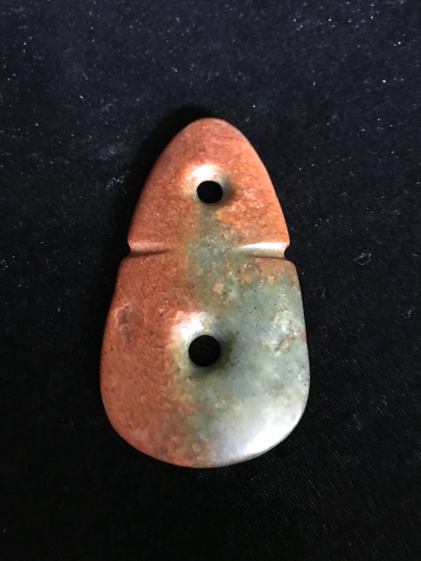 透闪石 仿古  挂件   吊坠    俏色    雕刻     挂坠 红山玉文化