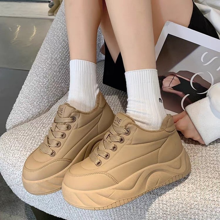 女鞋秋冬新款加绒棉鞋厚底轻便保暖软底时尚百搭休闲运动板鞋学生