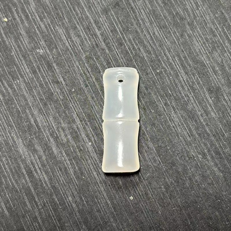 天然玛瑙玉髓冰底吊坠白月光节节高升竹节锁骨吊坠（随机配绳）