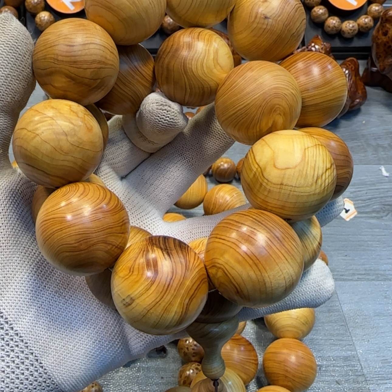 【闪购商品】文玩核桃吊坠杰*姆