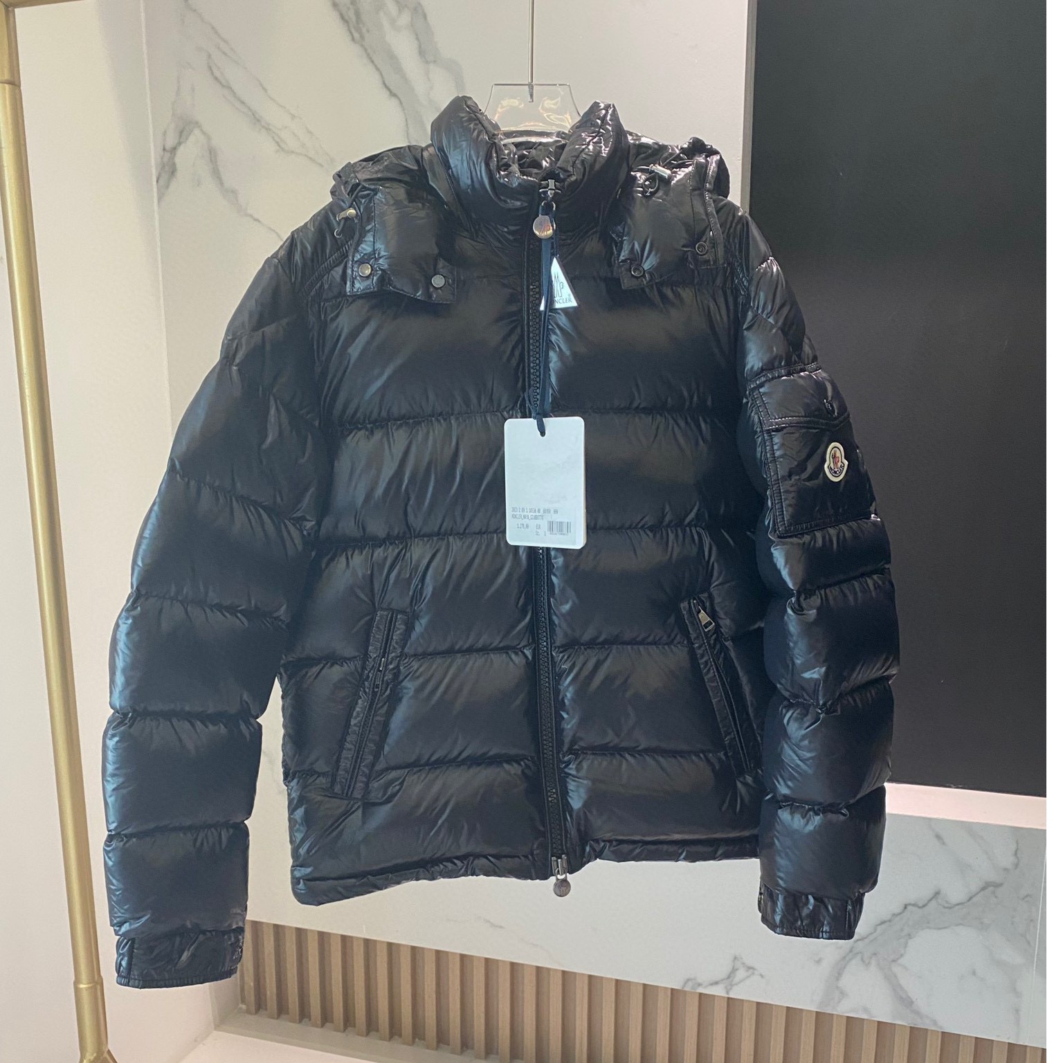 未使用 MONCLER 国内现货全新男款Maya羽绒服外套时尚加厚