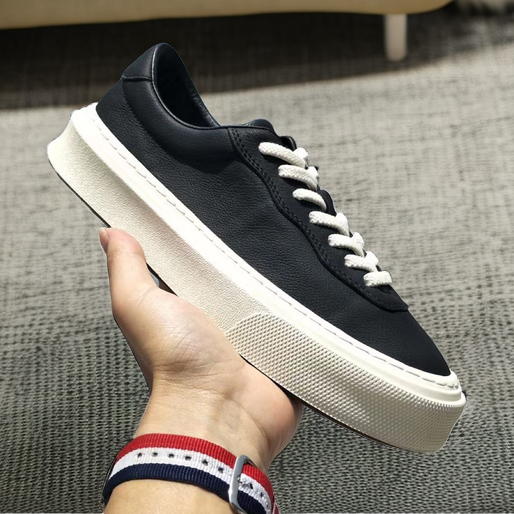 2023板鞋男广州夏季透气潮牌软底舒适轻便时尚休闲百搭男士小白鞋
