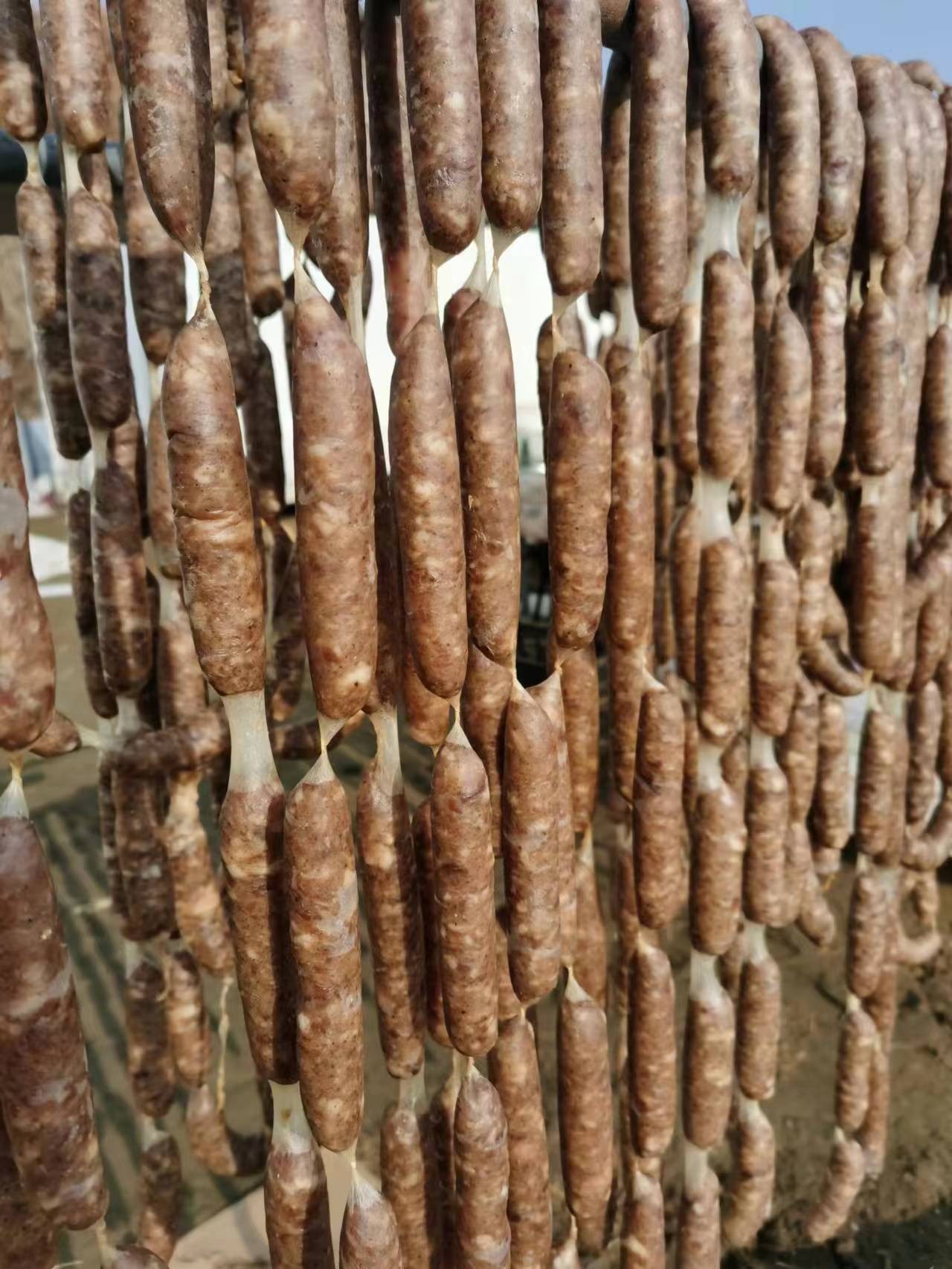 散养跑山黑猪肉香肠~顺丰包邮