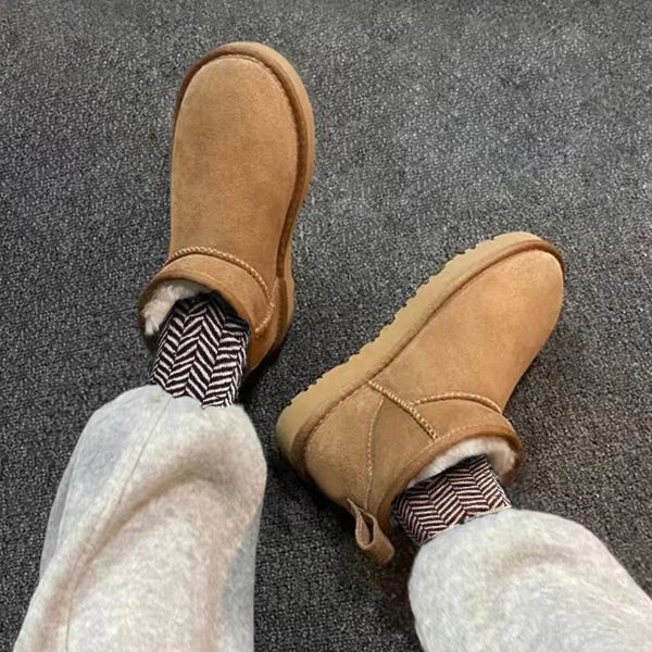 皮毛一体雪地靴女低帮冬棉鞋加绒加厚短筒东北周冬雨同款2024新款