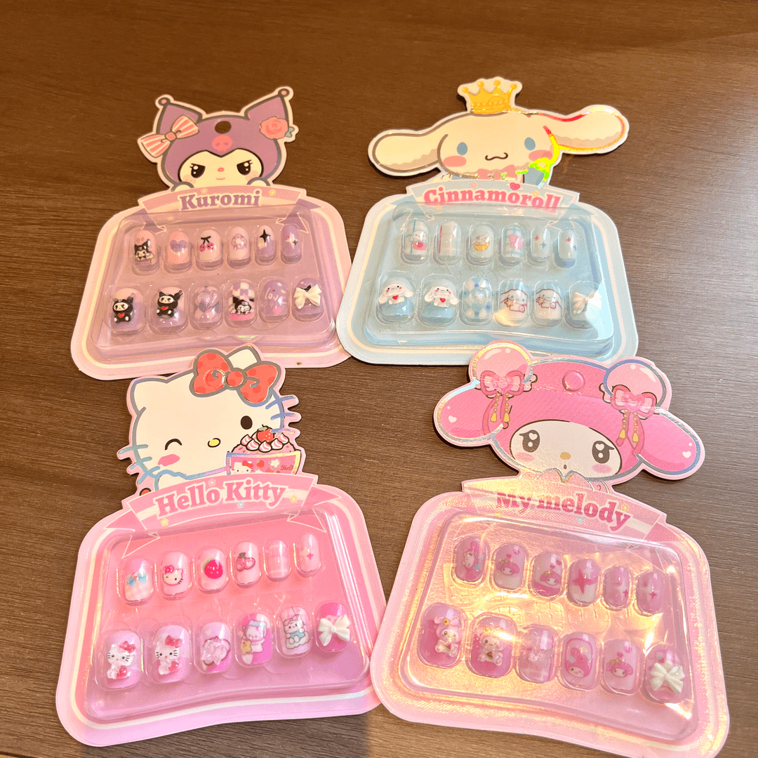 儿童卡通指甲贴穿戴甲女孩美甲贴库洛米贴片卡通甲片小孩套装礼盒