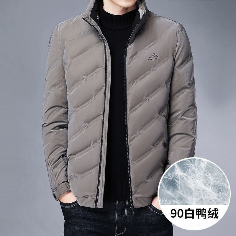 2023羽绒服男士新款冬季短款轻薄男装保暖中青年立领