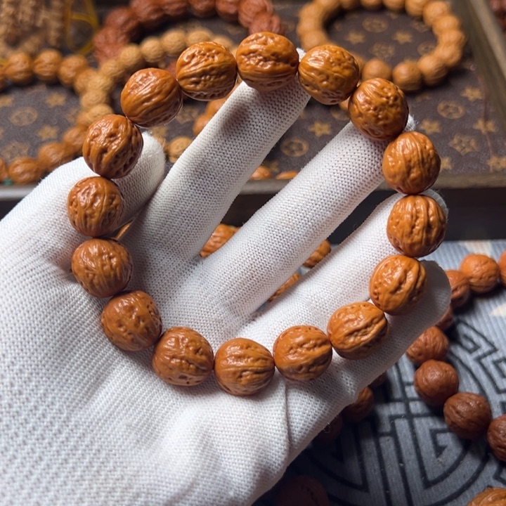 文玩核桃手串光**月1.5八棱