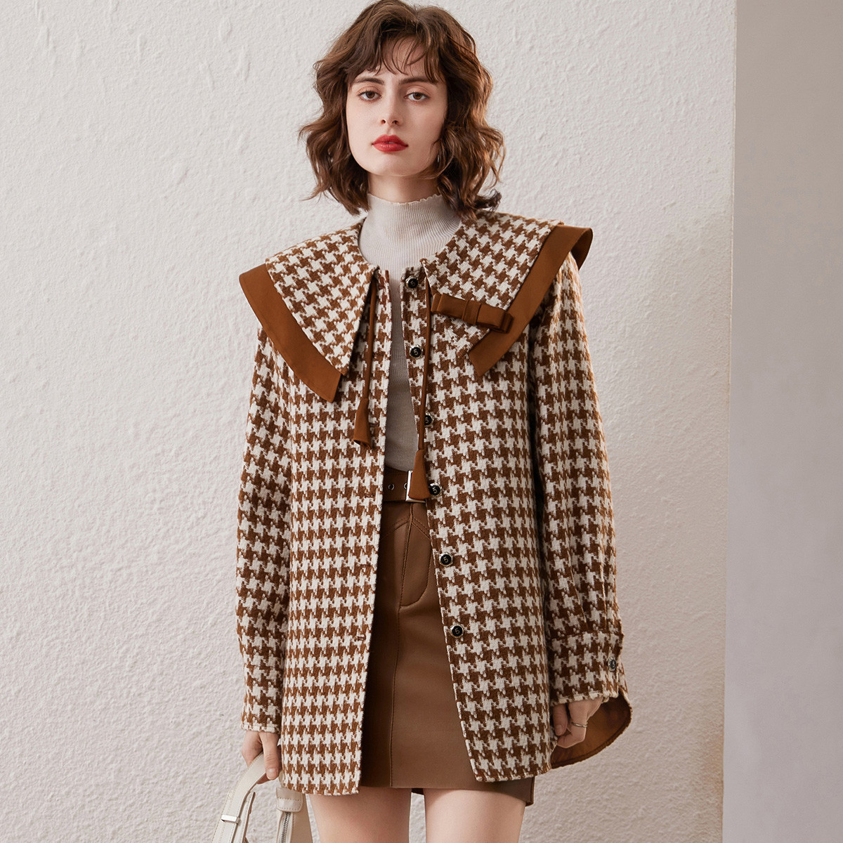 【小云总专属】白鹿语花朵飘带格纹娃娃领大衣宽松厚外套ZBX10037