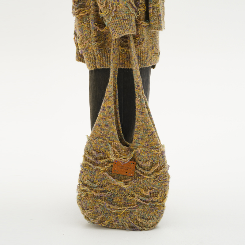 DNT/韩火火 波西米亚狂想曲系列多色彩线波浪花型浮线设计针织包