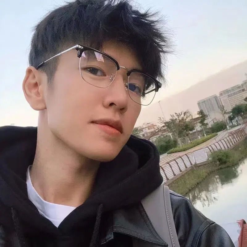 超轻纯钛近视眼镜防蓝光半框男潮网上可配度数男款眼睛框镜架散光