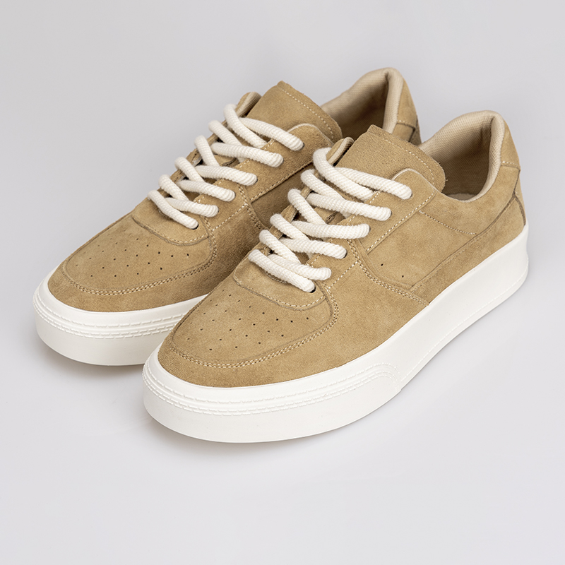 板鞋男士春秋潮鞋系带休闲真皮男鞋百搭厚底低帮透气潮流帅气时尚