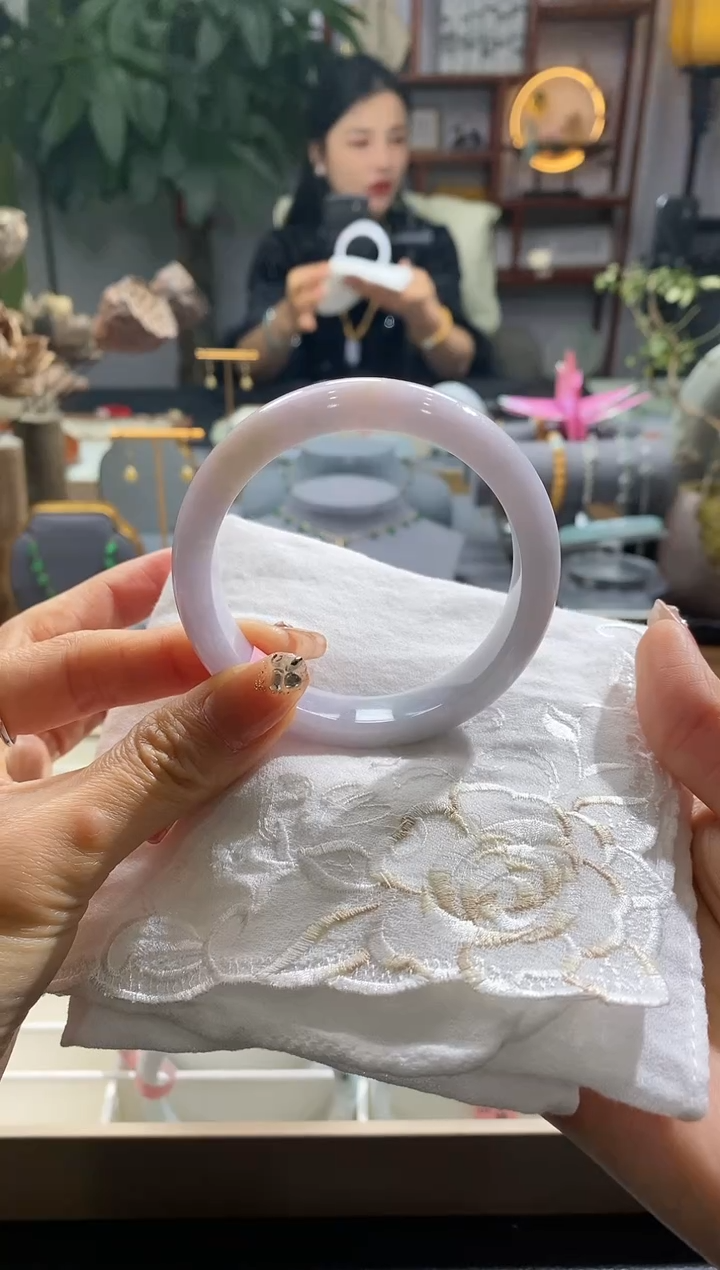 【闪购商品】翡翠手镯未镶嵌9