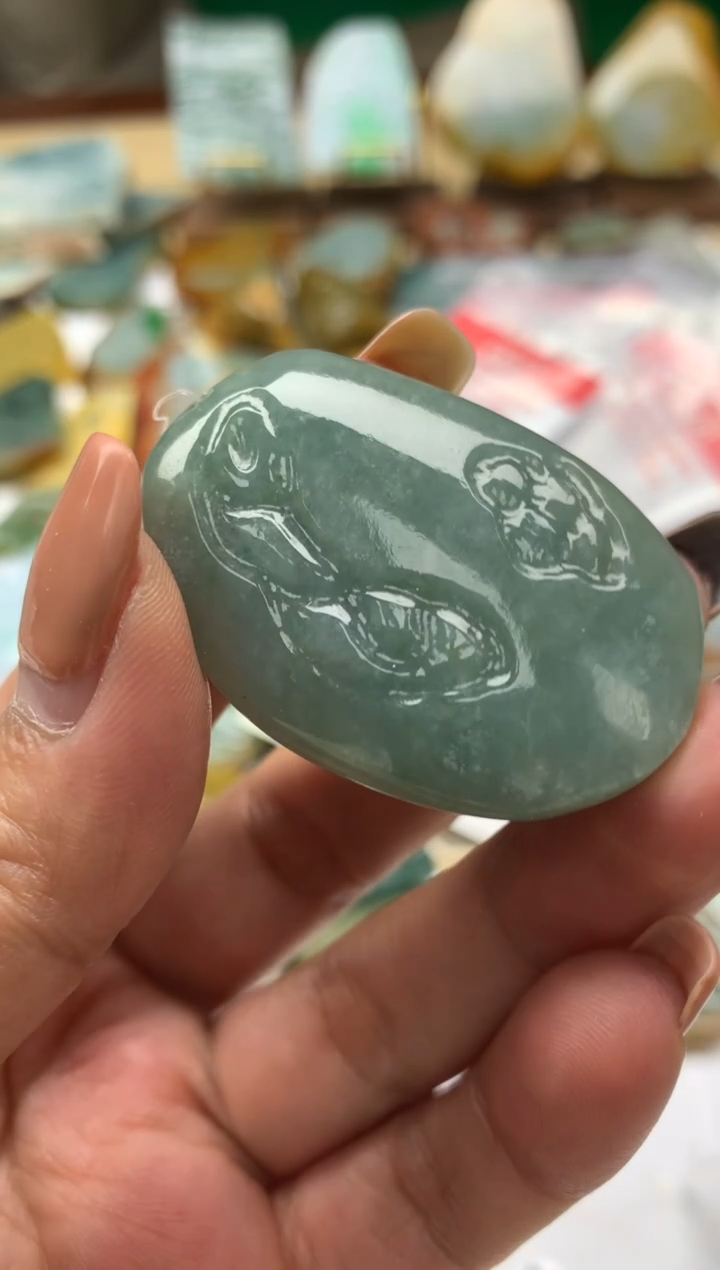 【闪购商品】翡翠颈饰未镶嵌2