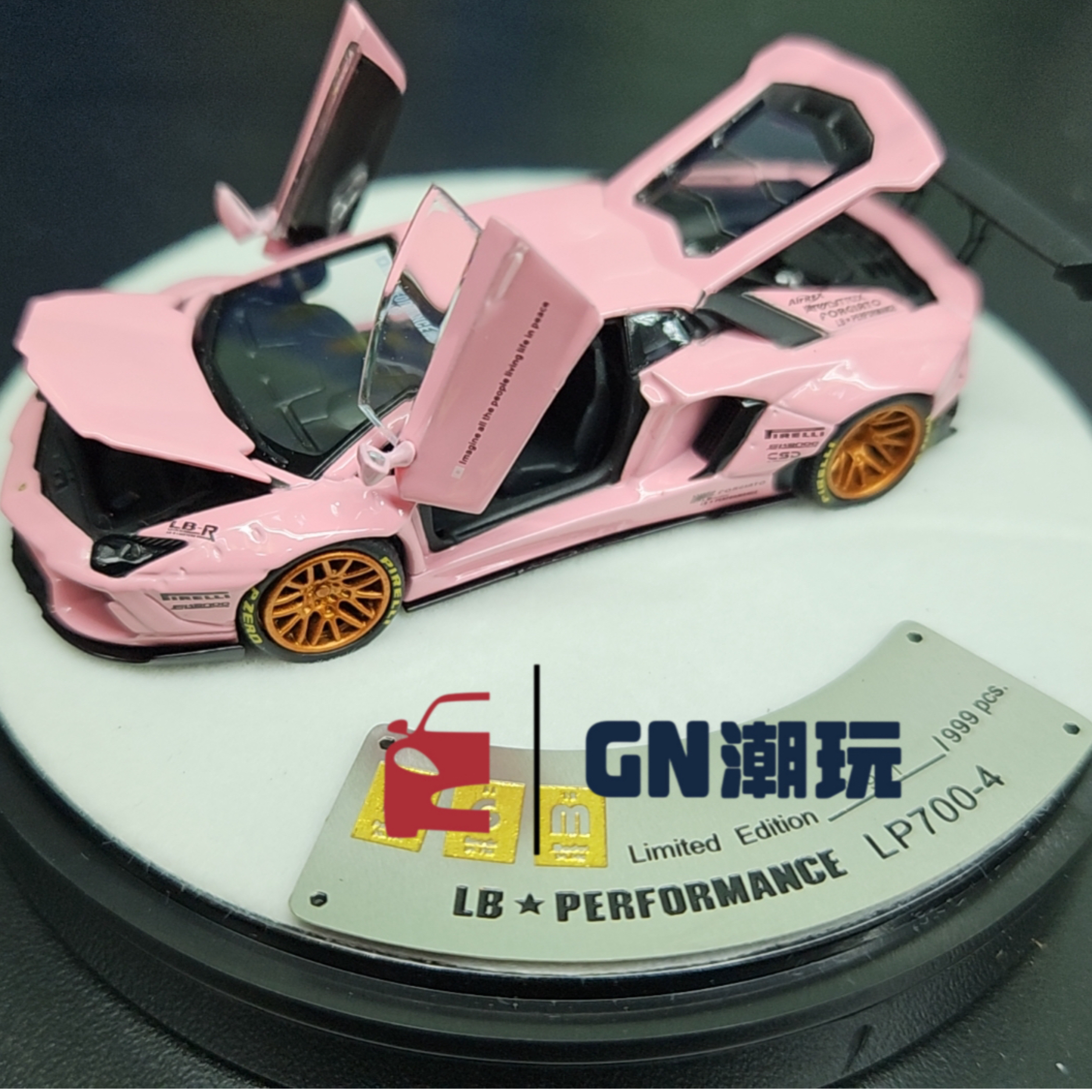 现货PGM 1:64 兰博基尼LBWK LP700-4 粉色 合金全开 仿真汽车模型