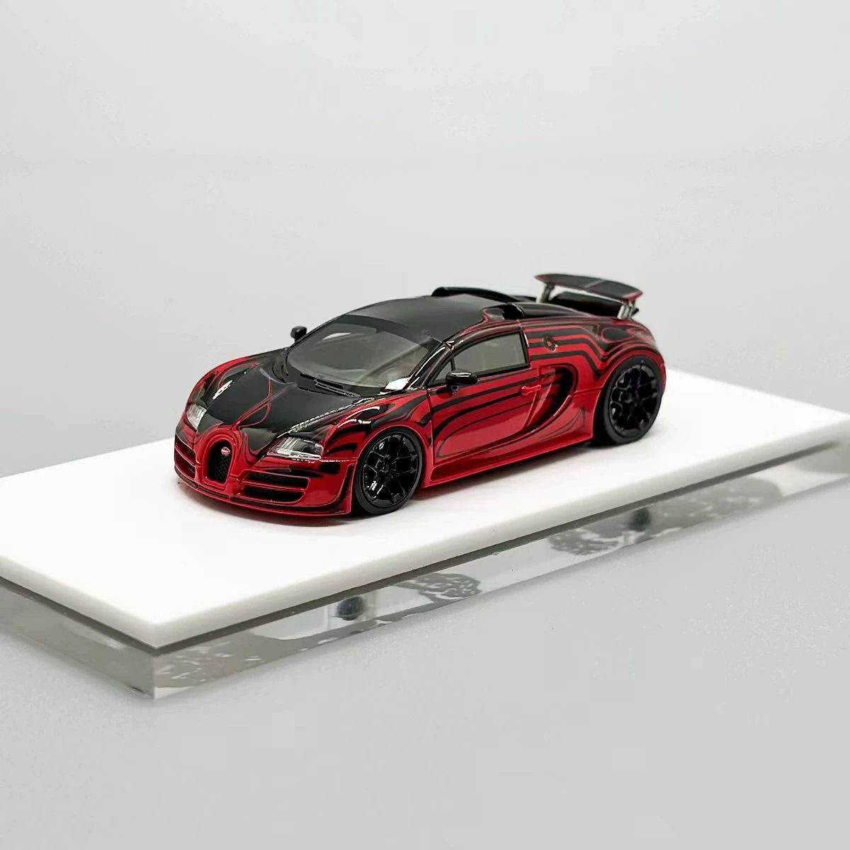  LJM 1:64 布加迪 威龙Veyron 红黑陶瓷龙 树脂汽车模型