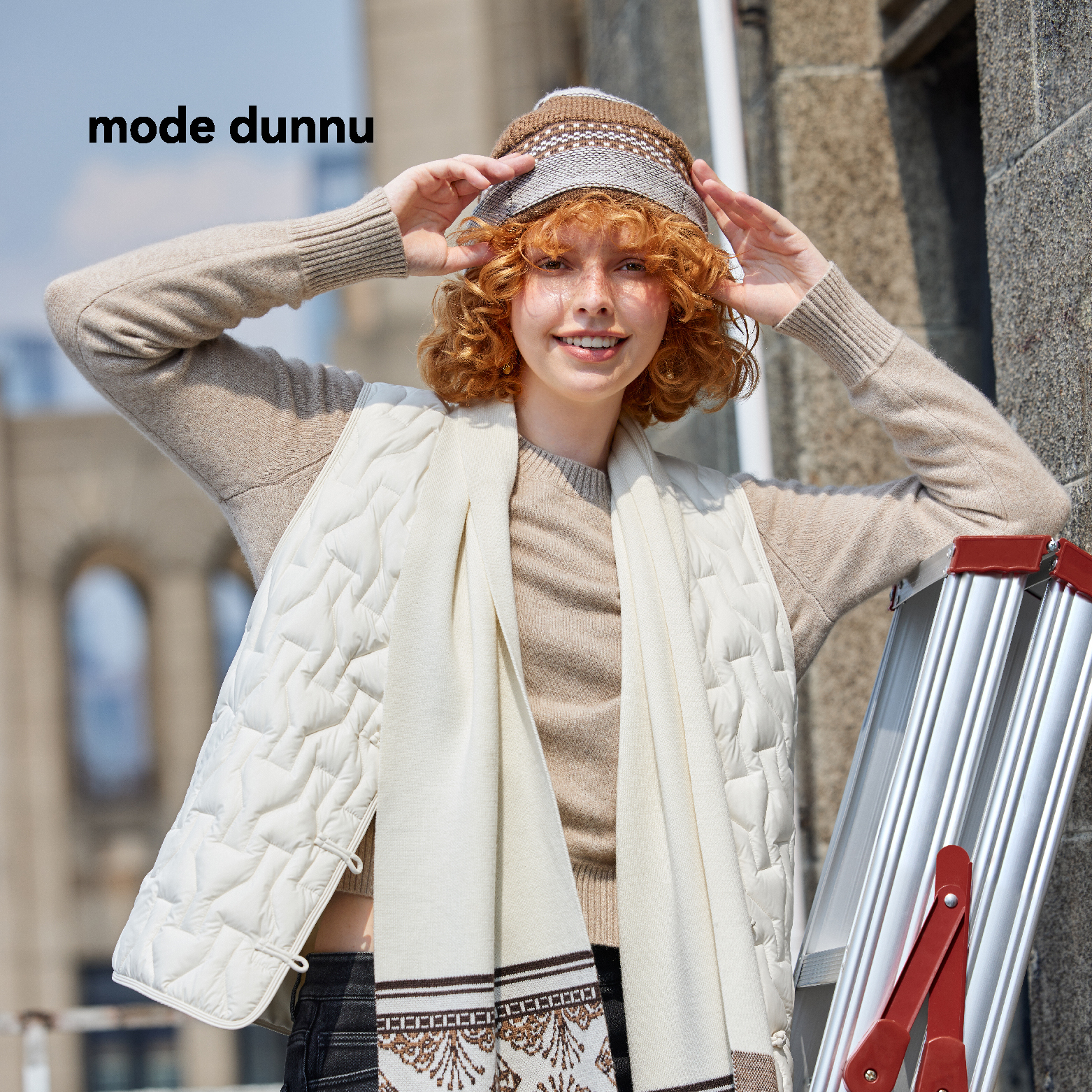 .随“季”应变轻暖马甲NT5Y0007