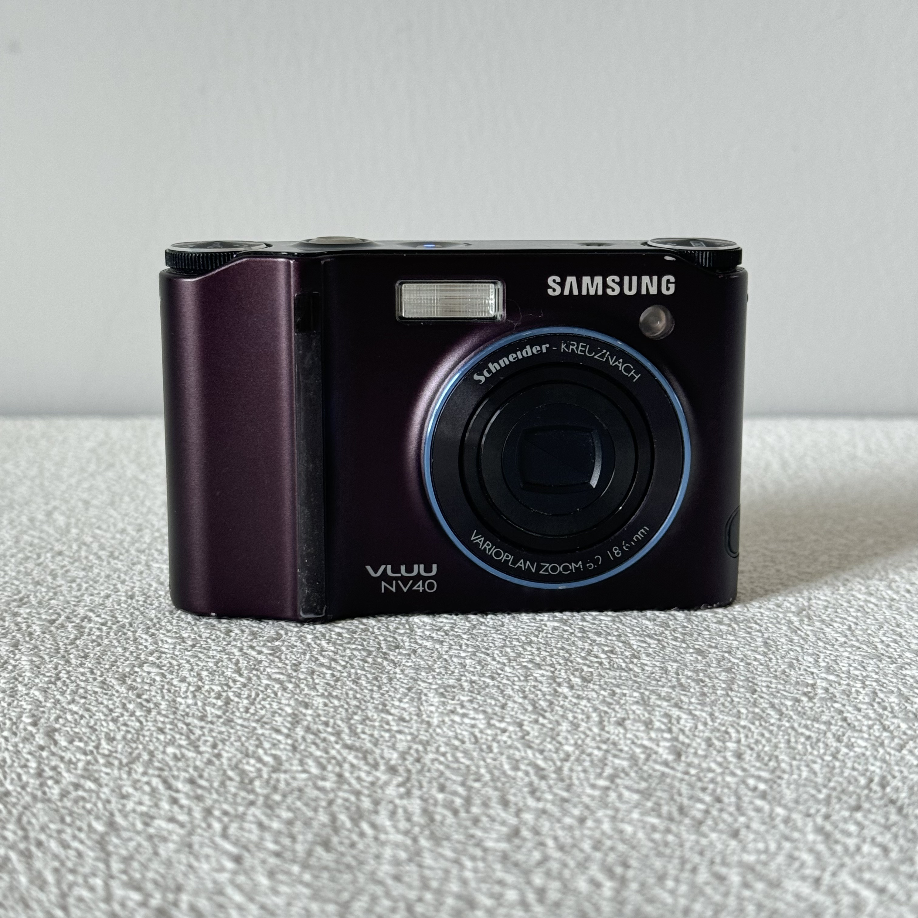 9新 Samsung/三星 NV40 1050万像素 4倍变焦 出片清冷冷白皮
