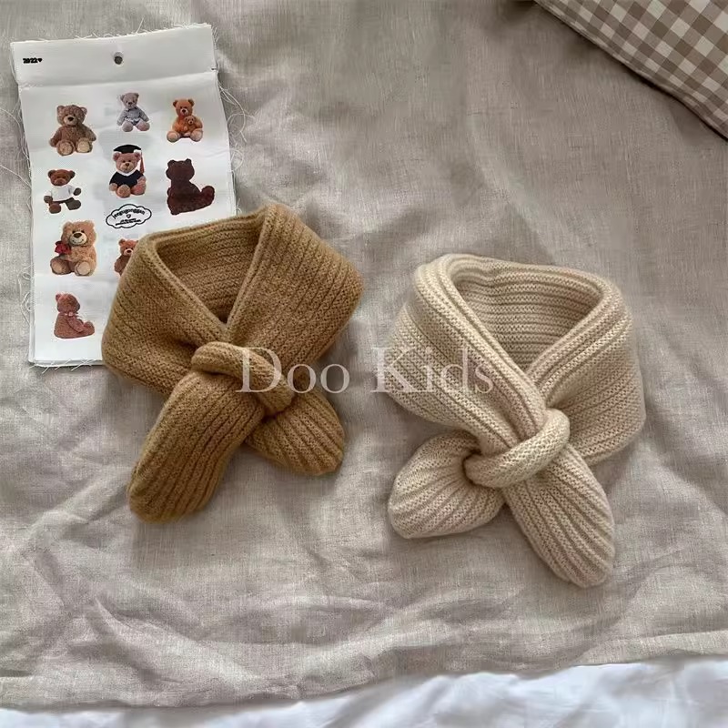 ins宝宝冬季保暖纯色百搭针织套口围脖婴儿外出洋气柔软毛线围巾