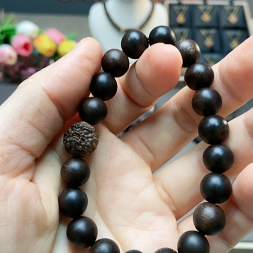 【闪购商品】沉香手串芽庄黑土1.0设计