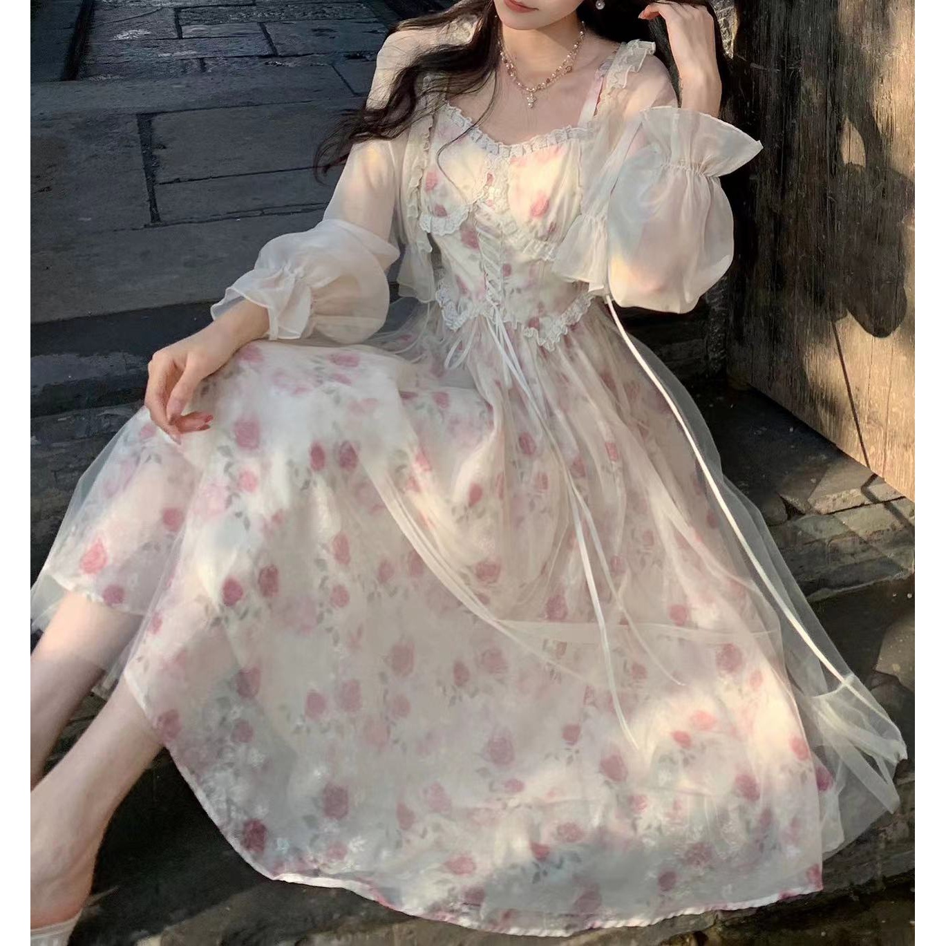 高定甜美气质蕾丝边碎花印花系带吊带裙子夏季显瘦气质提花连衣裙