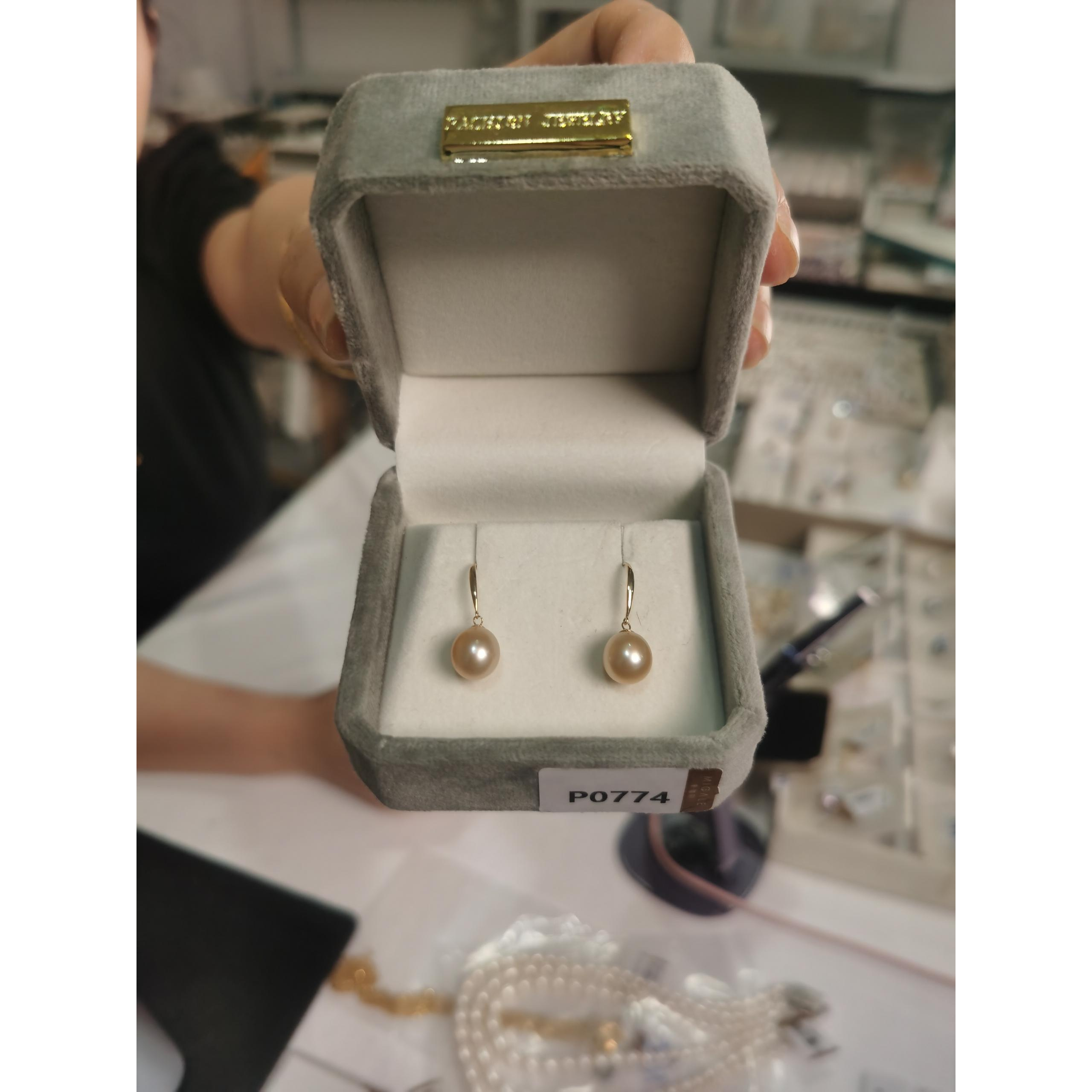 【源头】芈伽勒18K金海水珍珠耳钩 8-9mm p0774