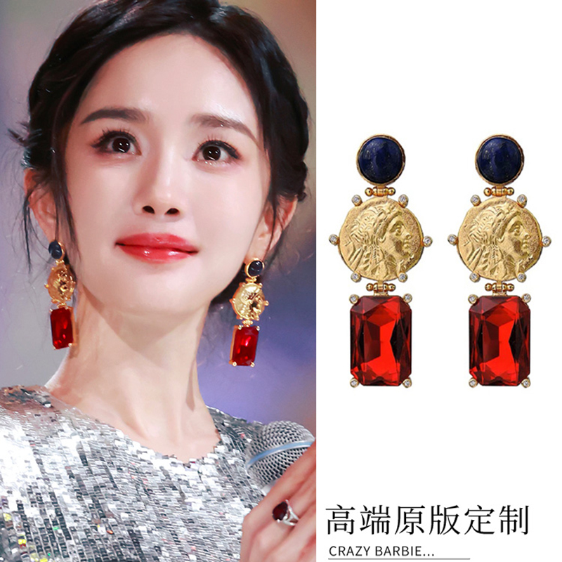 铜合金仿水晶耳饰 明星同款红色时尚耳环高级感中古耳钉高级耳饰