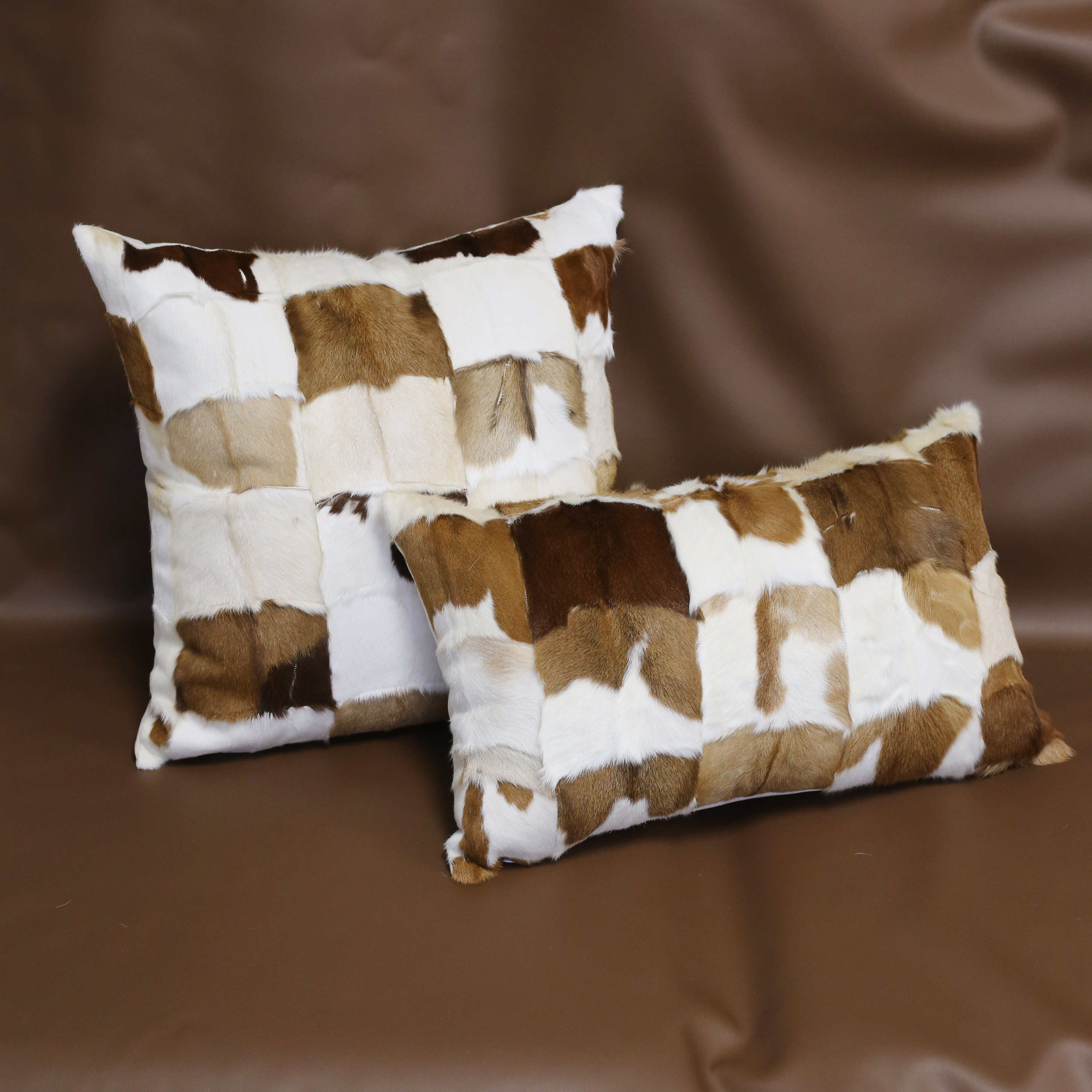 高档现代时尚沙发抱枕腰枕山羊皮靠枕样板房酒店民宿装饰轻奢靠垫