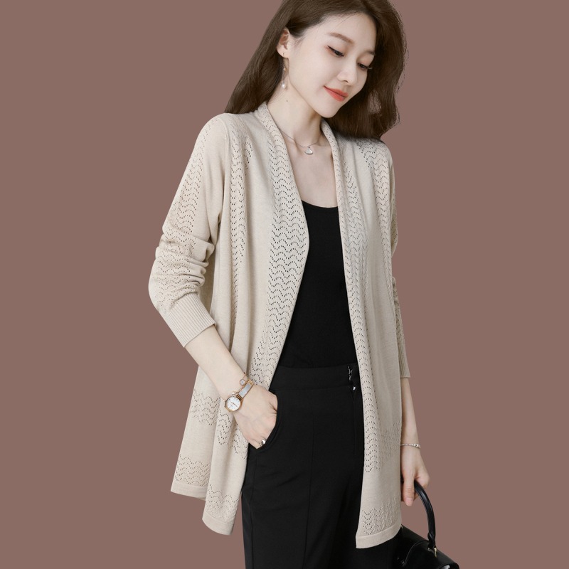 中长款毛衣外套女春秋2023年新款薄款外搭羊毛针织开衫披肩上衣