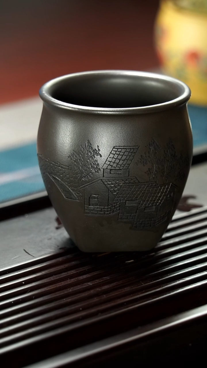 【闪购商品】紫砂茶杯天圆地方石黄江南春