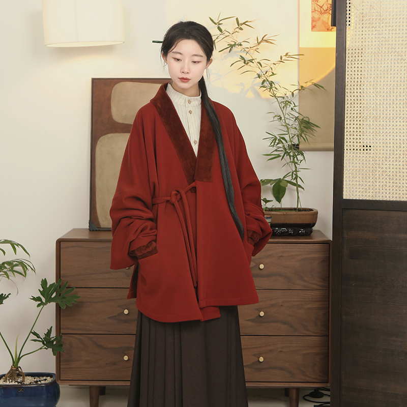 谜阿凰红热岩绒明制汉服冬季加厚日常中国风交领斜襟百搭纯色外套