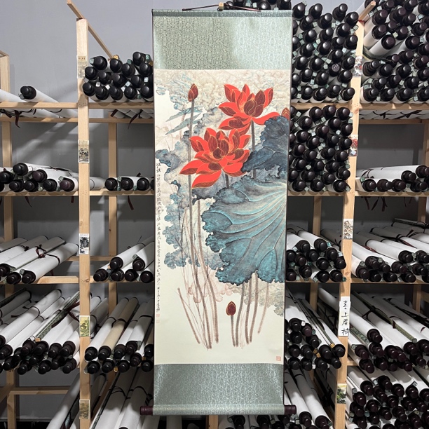 金线荷花卷轴画（宽47，高140）【高清微喷】