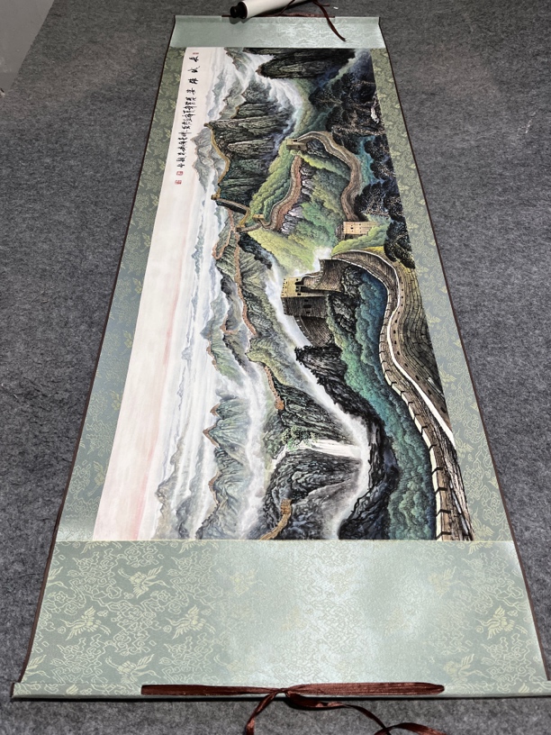 横长城卷轴画（宽180，高62）