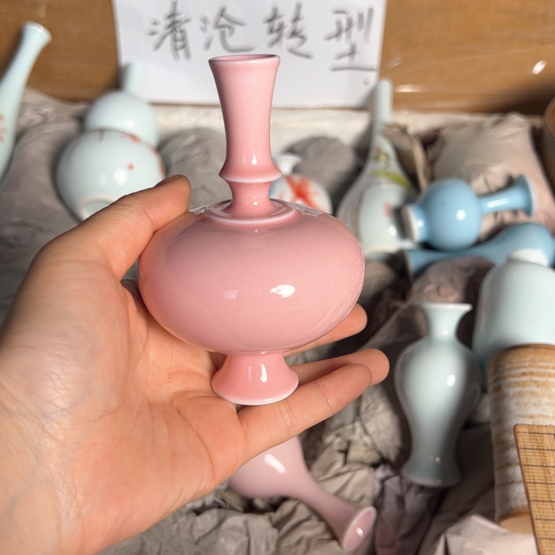 摆件景德镇陶瓷研究所学会