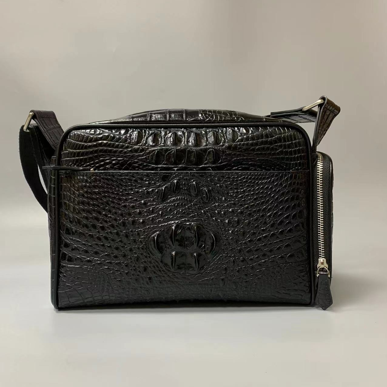 鳄鱼（骨）大单肩包