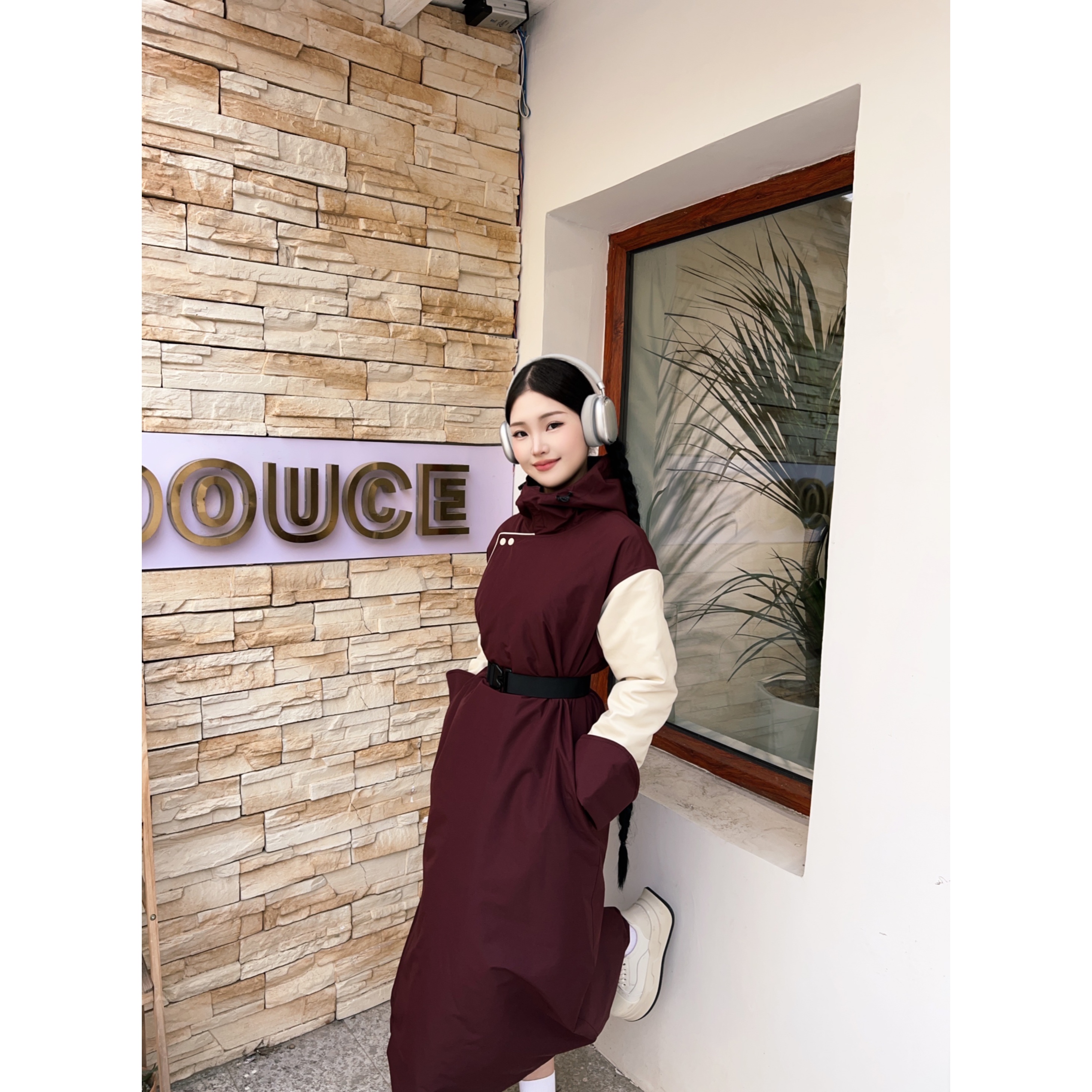 【蒙古丽人 蒙古服饰】MT14296长款冬季连帽款户外运动风蒙古袍