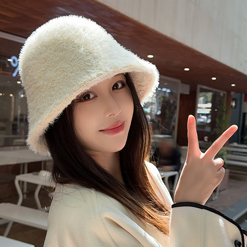 大头围渔夫帽女士帽毛茸茸帽子加厚秋冬显脸小白色毛绒水桶帽百搭