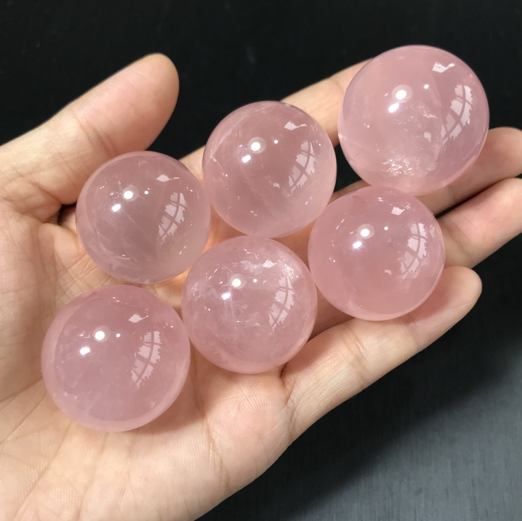 【已打孔】天然粉水晶球20mm左右手工打磨