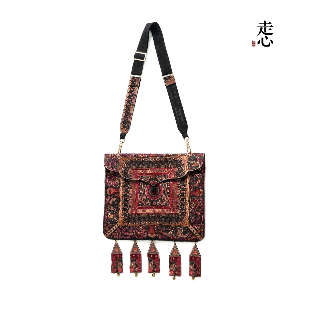 【香云走心】走心非遗飞天藻井系列 刺绣包包24ZX8067