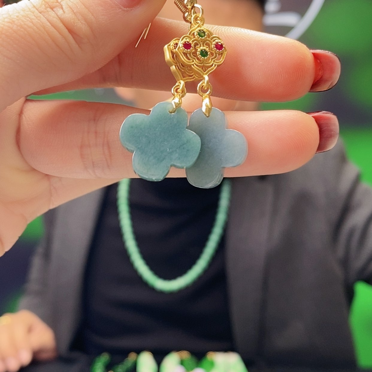 【闪购商品】翡翠耳饰未镶嵌
