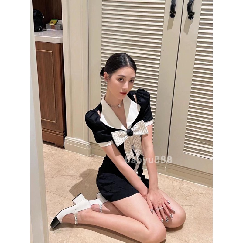 2024夏赫本风黑白蝴蝶结设计感烫钻针织修身连衣裙
