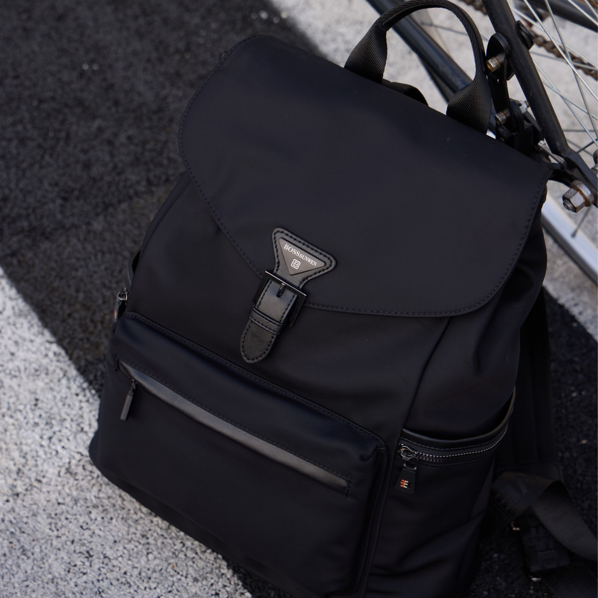 BOSSSUNWEN/博斯·绅威双肩包商务通勤