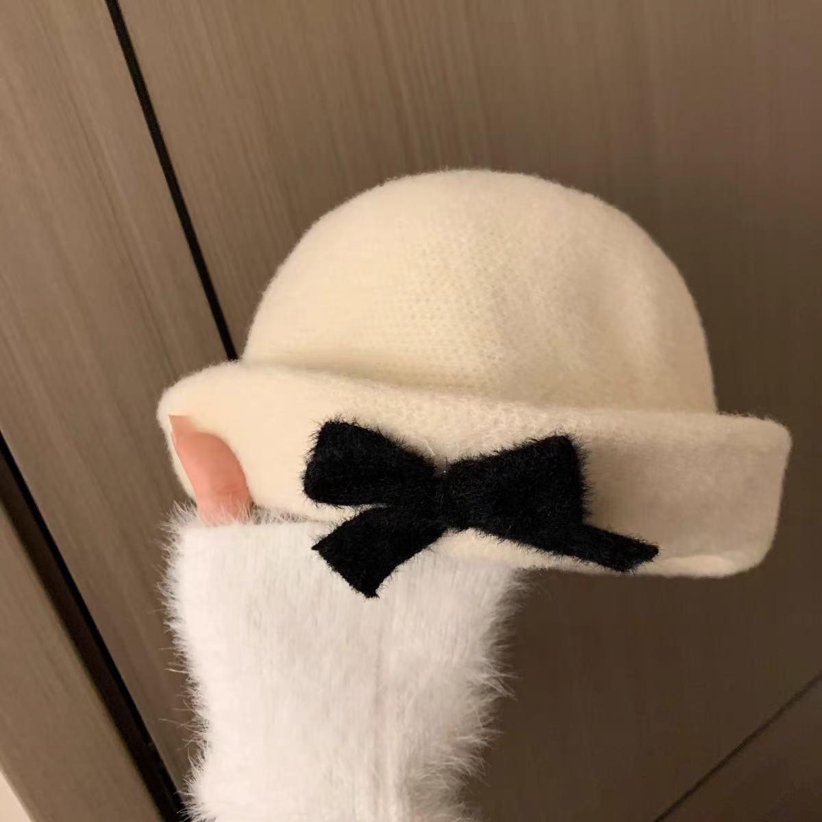 奶油【XL集合】网红白色时尚百搭女士加厚保暖秋冬季包头ins