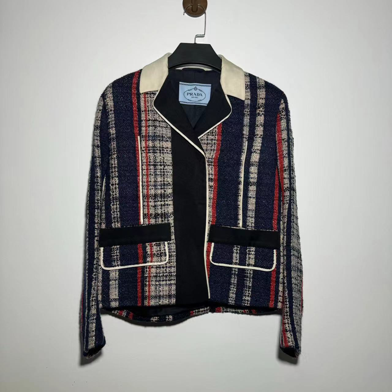 全新未使用 Prada/普拉达 条纹粗花呢拼接小香风外套/38码