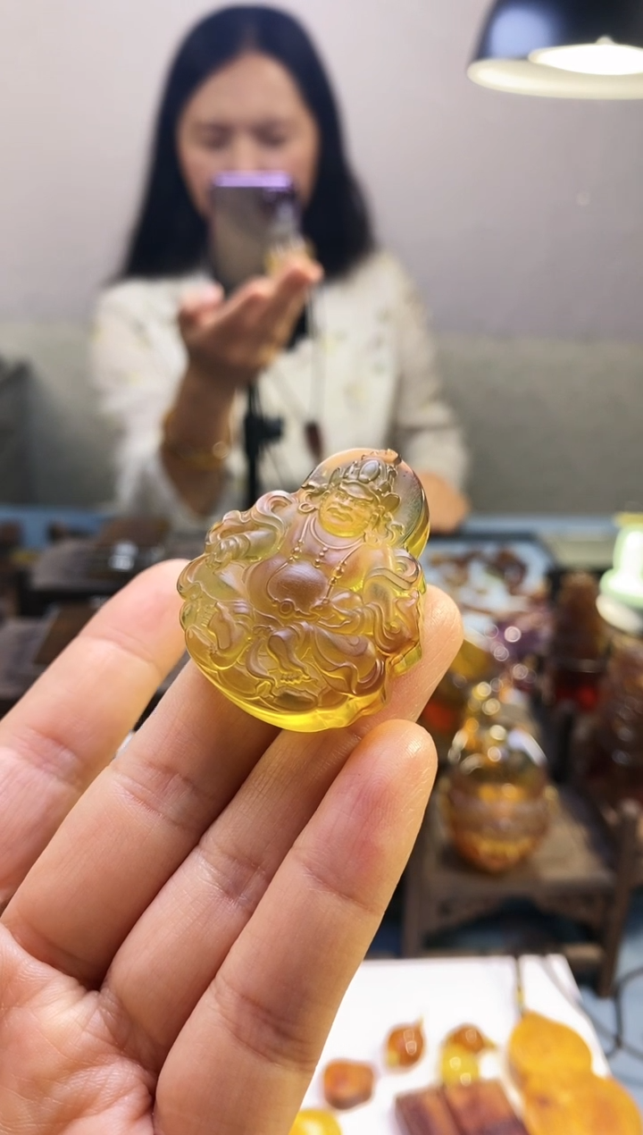 【闪购商品】琥珀颈饰未镶嵌HP36-99（黄财神）