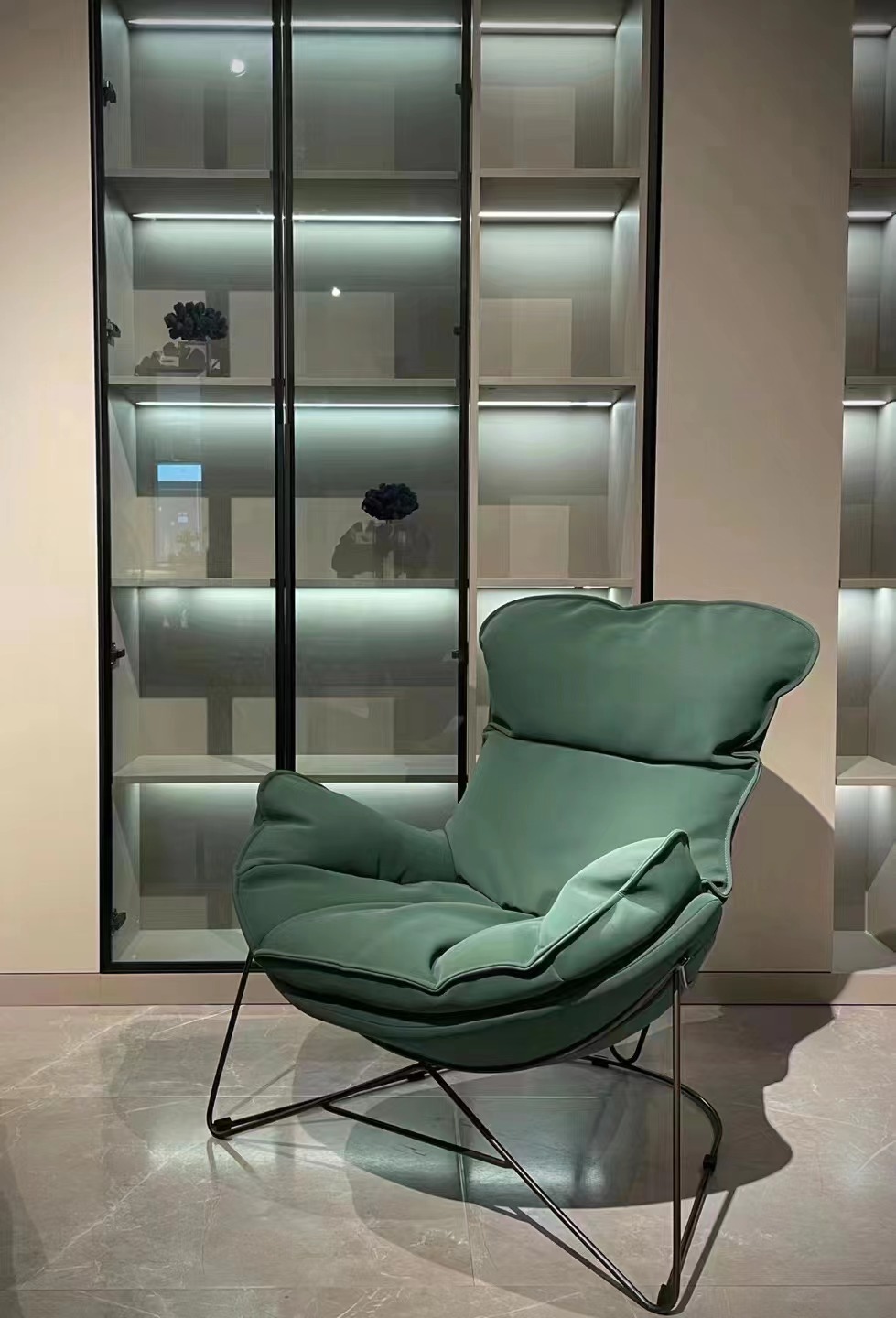 诺亚龙虾椅清样中