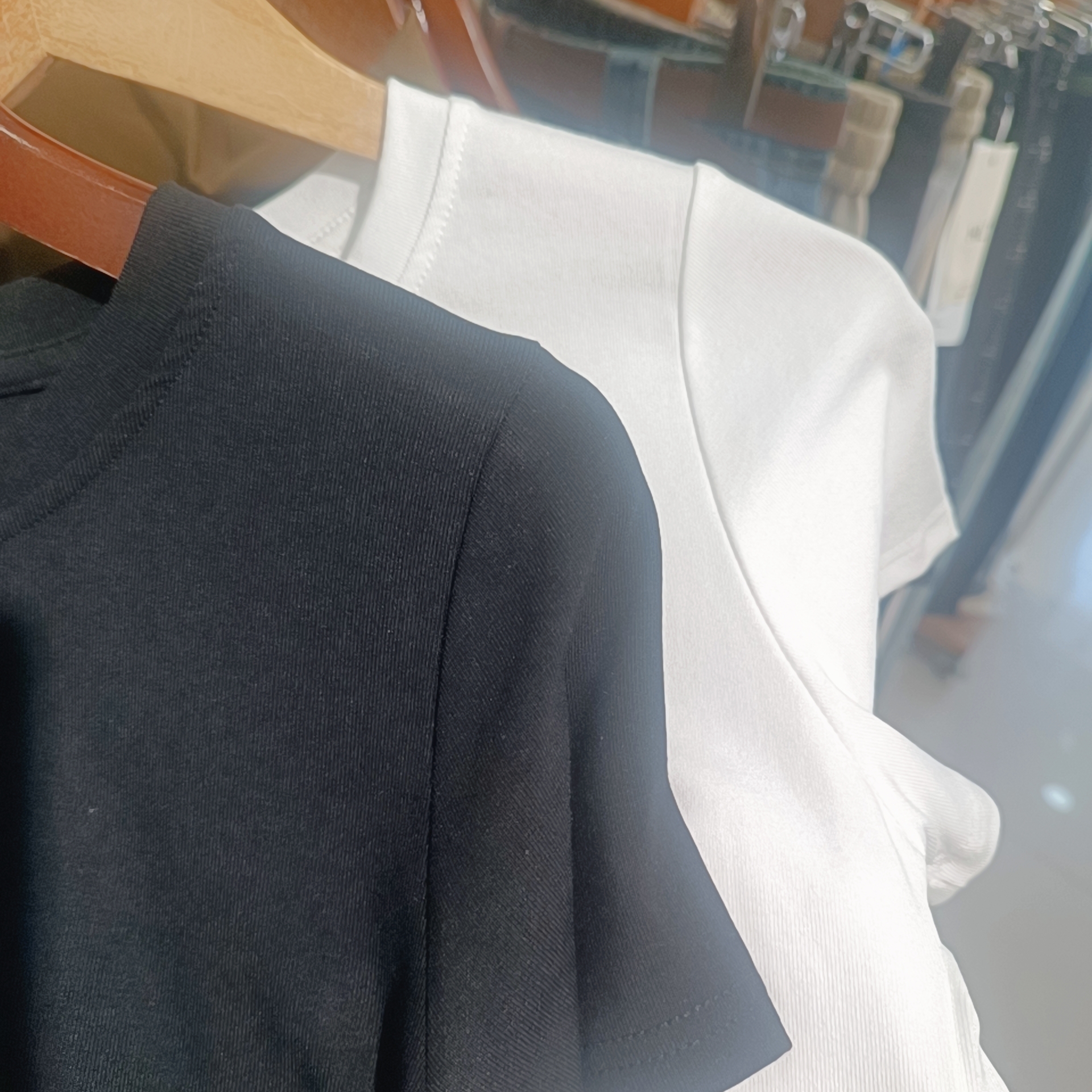 雪儿店新款打底衫09款